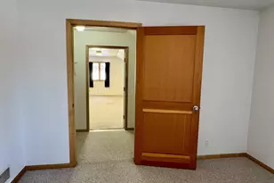 1014 S 6th St, Prairie Du Chien, WI 53821 - Photo 19