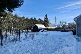 1014 S 6th St, Prairie Du Chien, WI 53821 - Photo 29