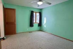 1014 S 6th St, Prairie Du Chien, WI 53821 - Photo 17