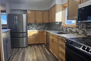 1014 S 6th St, Prairie Du Chien, WI 53821 - Photo 7