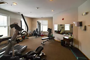 6402 Milwaukee St, Madison, WI 53718 - Photo 21