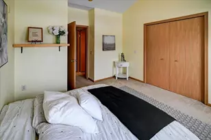 6402 Milwaukee St, Madison, WI 53718 - Photo 17