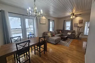 321 E Carroll St, Portage, WI 53901 - Photo 11