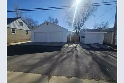 321 E Carroll Street, Portage, WI 53901 - Photo 29