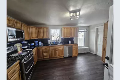 321 E Carroll Street, Portage, WI 53901 - Photo 17