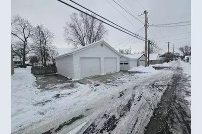 321 E Carroll Street, Portage, WI 53901 - Photo 29