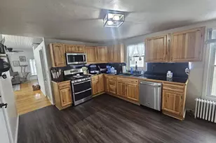 321 E Carroll St, Portage, WI 53901 - Photo 13