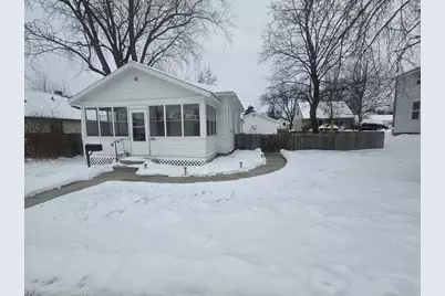 321 E Carroll Street, Portage, WI 53901 - Photo 3