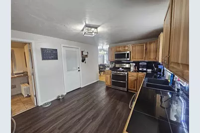 321 E Carroll Street, Portage, WI 53901 - Photo 15