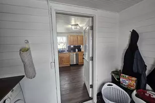 321 E Carroll St, Portage, WI 53901 - Photo 21