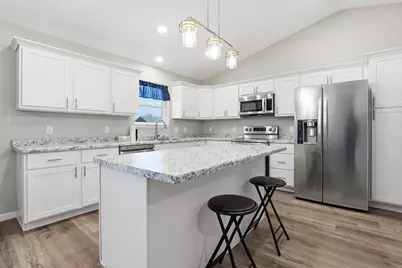 2148 Cambridge Court, Reedsburg, WI 53959 - Photo 7