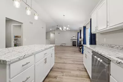 2148 Cambridge Court, Reedsburg, WI 53959 - Photo 9