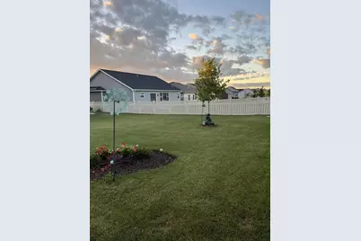 319 Sunshine Lane, Verona, WI 53593 - Photo 3