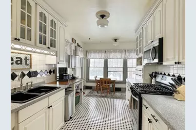 326 S Wisconsin Street, Janesville, WI 53545 - Photo 21