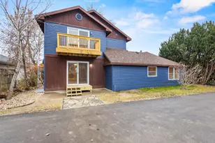 609 E Main St, Stoughton, WI 53589 - Photo 29