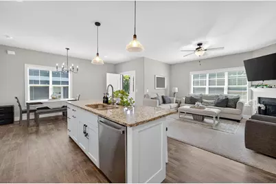 4615 Bellflower Drive, DeForest, WI 53532 - Photo 9