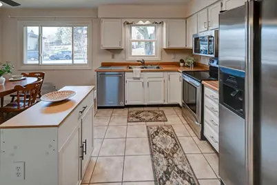 7 La Crescenta Circle, Madison, WI 53716 - Photo 37