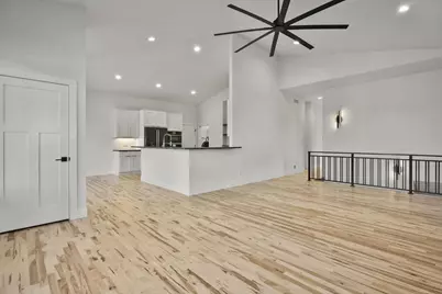 2015 Wellington Place, Cottage Grove, WI 53527 - Photo 9