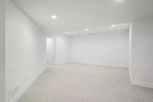 2015 Wellington Pl, Cottage Grove, WI 53527 - Photo 37