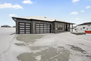 2015 Wellington Pl, Cottage Grove, WI 53527 - Photo 37