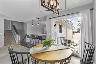 3618 Stonebridge Dr, Madison, WI 53719 - Photo 5