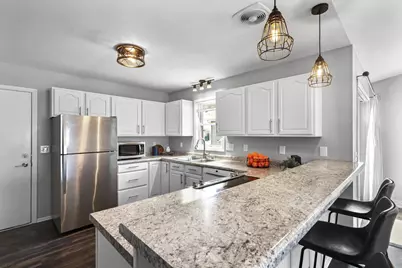 3618 Stonebridge Drive, Madison, WI 53719 - Photo 9