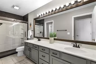 3618 Stonebridge Dr, Madison, WI 53719 - Photo 13