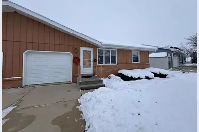 2715 6th Avenue, Monroe, WI 53566 - Photo 1