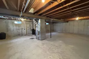 2715 6th Ave, Monroe, WI 53566 - Photo 27