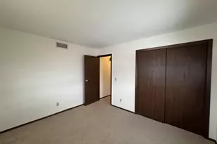 2715 6th Ave, Monroe, WI 53566 - Photo 21