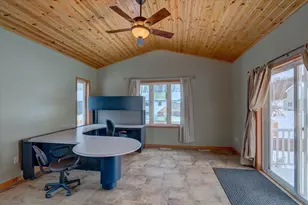 705 Prairie Ln, Mazomanie, WI 53560 - Photo 9