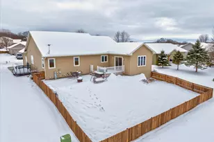 705 Prairie Ln, Mazomanie, WI 53560 - Photo 27