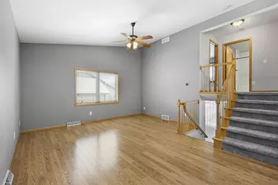 219 Chateau Drive, Cottage Grove, WI 53527 - Photo 5