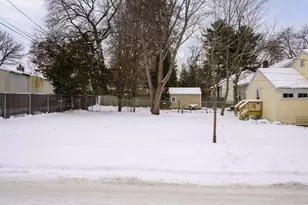 1437 Fremont Ave, Madison, WI 53704 - Photo 41