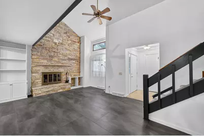 1222 N Gammon Road, Middleton, WI 53562 - Photo 3