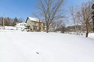 305 Sheldon St, Cambridge, WI 53523 - Photo 7