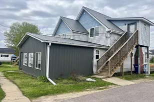 217 W Commercial St, Viola, WI 54664 - Photo 5