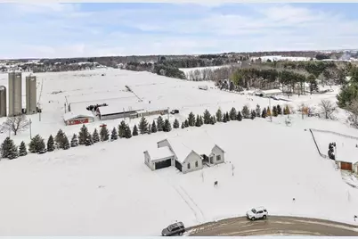 6854 Karolina Way, Sun Prairie, WI 53590 - Photo 59