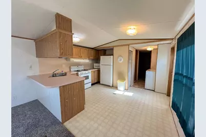 1025 S Oak Avenue #C 8, Onalaska, WI 54650 - Photo 11