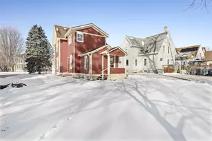 610 Milton Ave, Janesville, WI 53545 - Photo 7