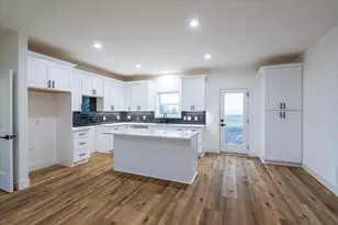 N6328 Psalms Way, Albany, WI 53502 - Photo 7