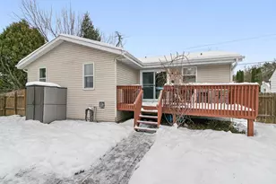 906 N Main St, Edgerton, WI 53534 - Photo 31