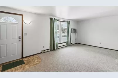 623 Cross Street, Poynette, WI 53955 - Photo 3