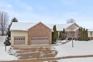 2026 Stonehaven Dr, Sun Prairie, WI 53590 - Photo 1
