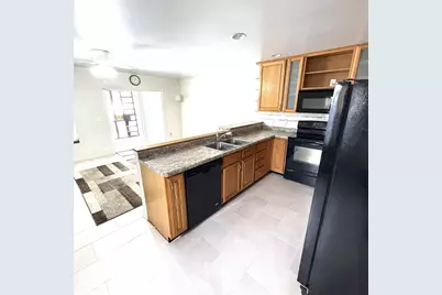 529 Kings Lynn Road, Stoughton, WI 53589 - Photo 7