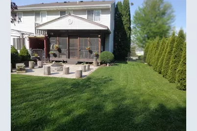 529 Kings Lynn Road, Stoughton, WI 53589 - Photo 5