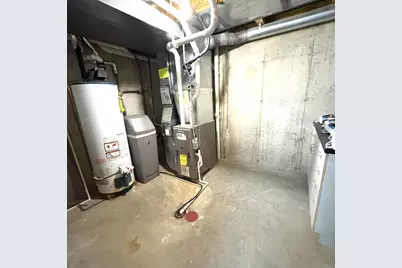 529 Kings Lynn Road, Stoughton, WI 53589 - Photo 37