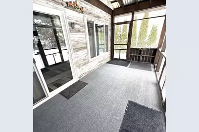 529 Kings Lynn Road, Stoughton, WI 53589 - Photo 25