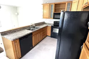 529 Kings Lynn Rd, Stoughton, WI 53589 - Photo 17