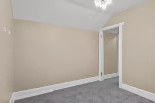 131 Haskell St, Beaver Dam, WI 53916 - Photo 19